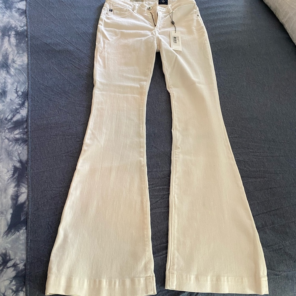 White AG jeans size 25 NWT